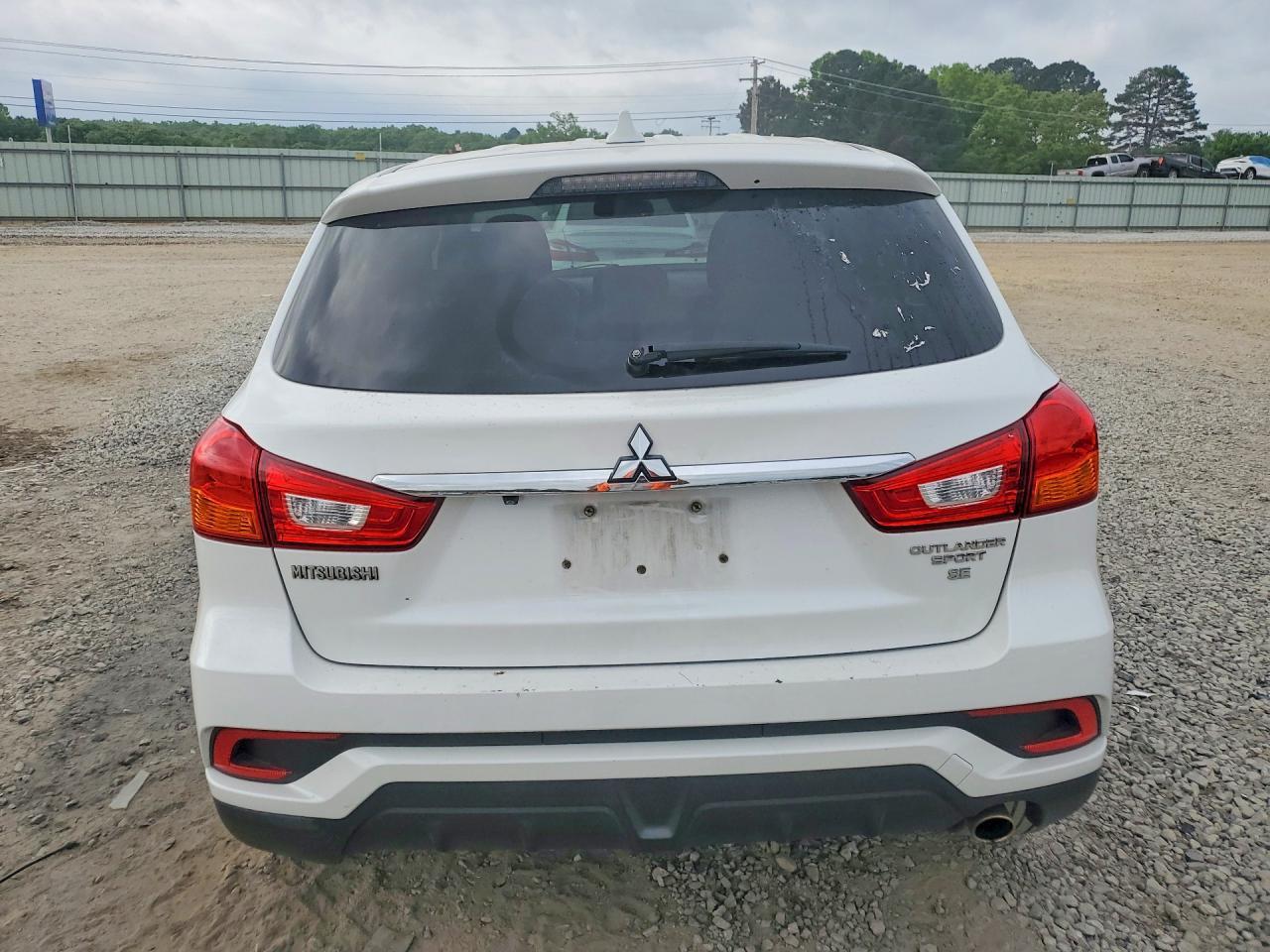 2019 Mitsubishi Outlander Sport Se - Фото 6