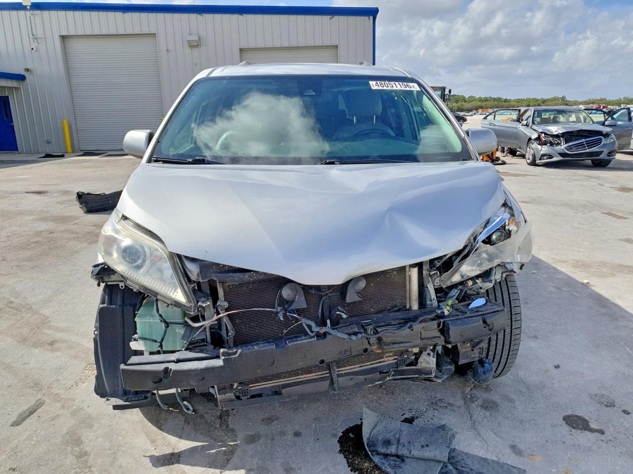 2019 Toyota Sienna Xle 8-Passenger - Image 5
