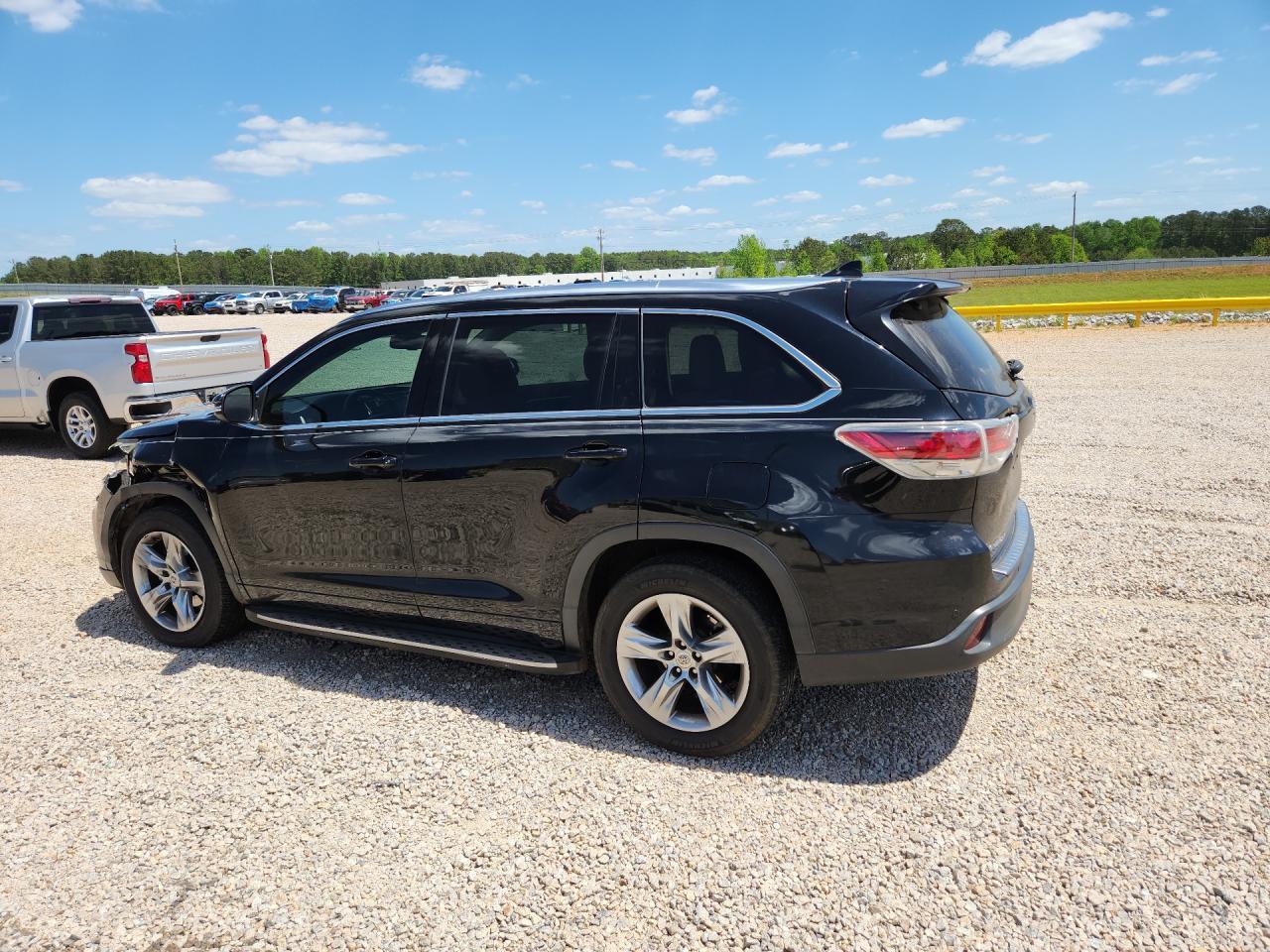 2015 Toyota Highlander Limited Platinum - Фото 2
