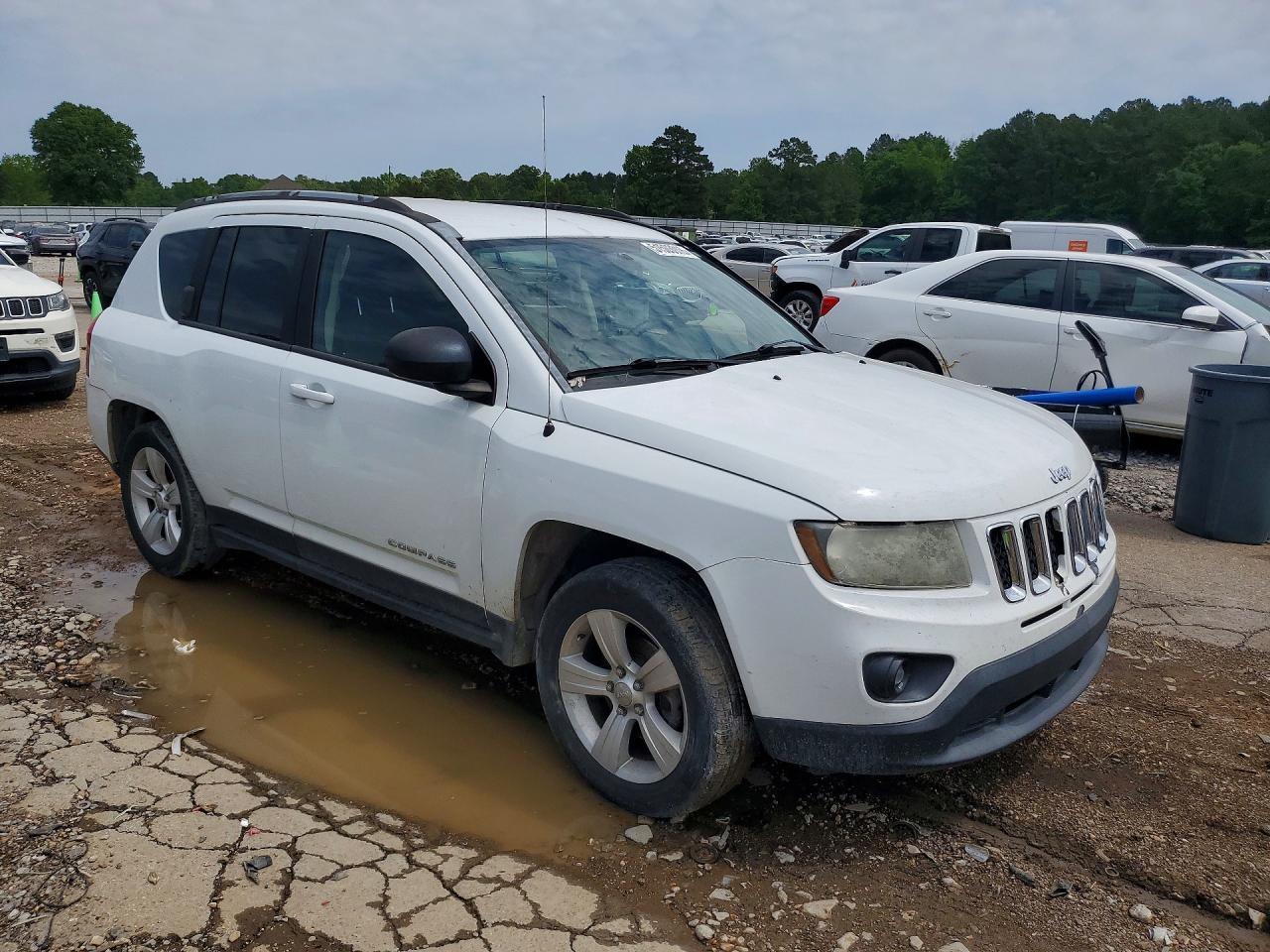 2016 Jeep Compass Sport - Фото 4
