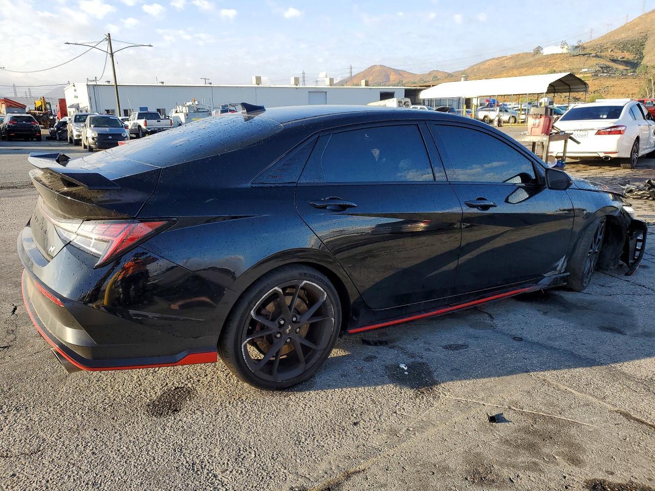 2025 Hyundai Elantra N Base - Image 3