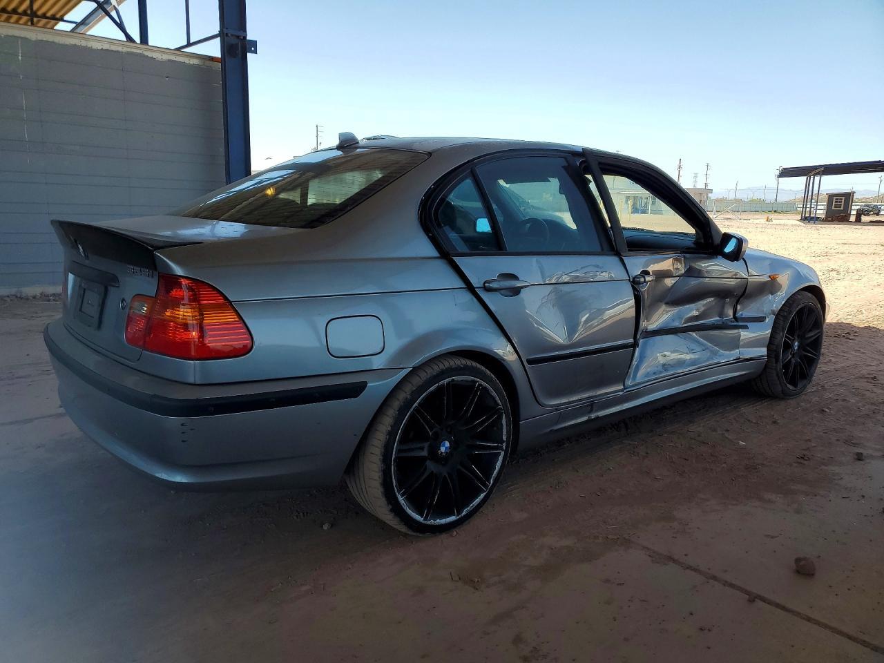 2005 BMW 325 I - Image 3