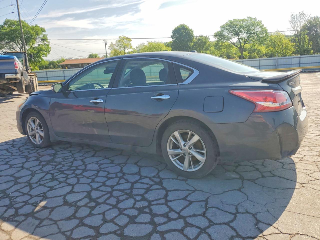 2013 Nissan Altima 2.5 - Фото 2