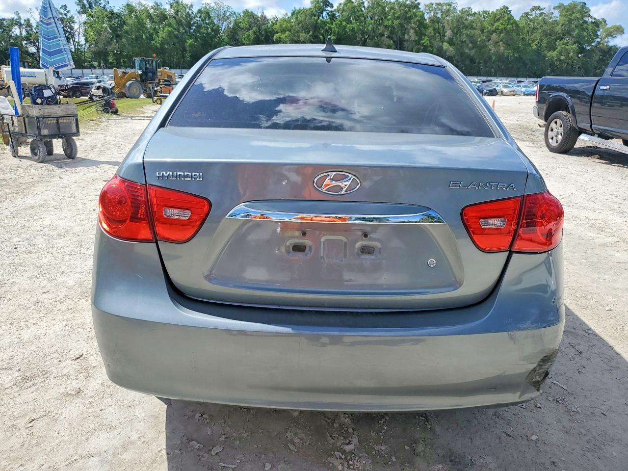2010 Hyundai Elantra Gls - Фото 6