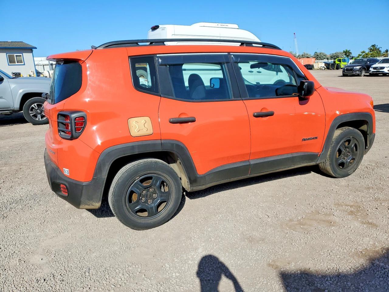2015 Jeep Renegade Sport - Фото 3