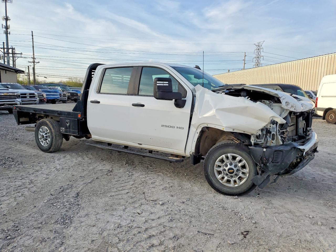 2024 Chevrolet 3500 - Фото 4