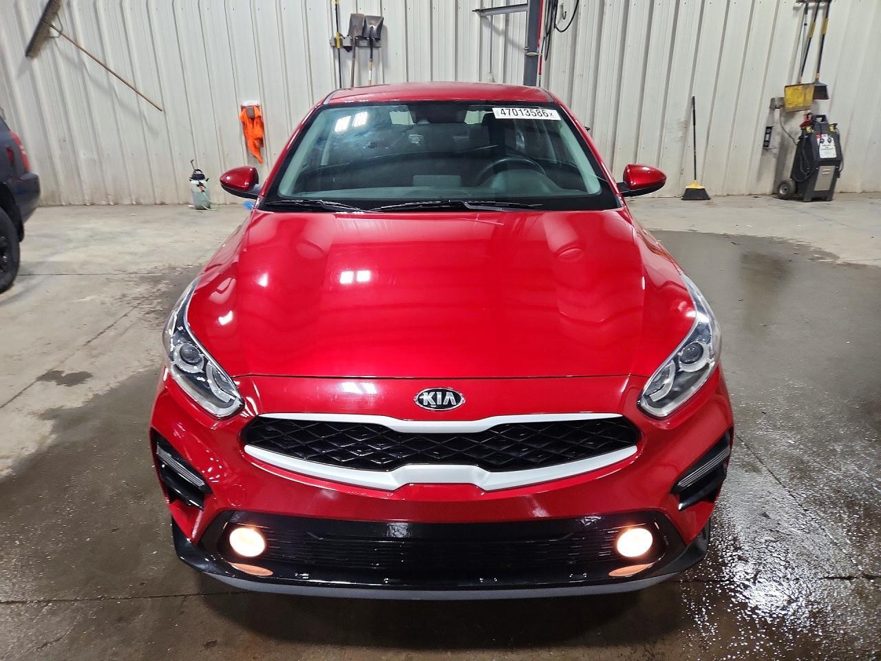 2021 Kia Forte Lxs - Image 5