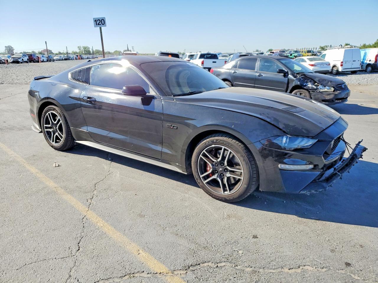 2020 Ford Mustang Gt - Фото 4