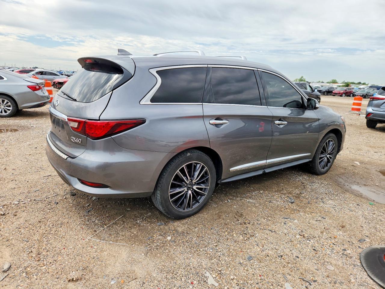 2019 Infiniti Qx60 Luxe - Фото 3