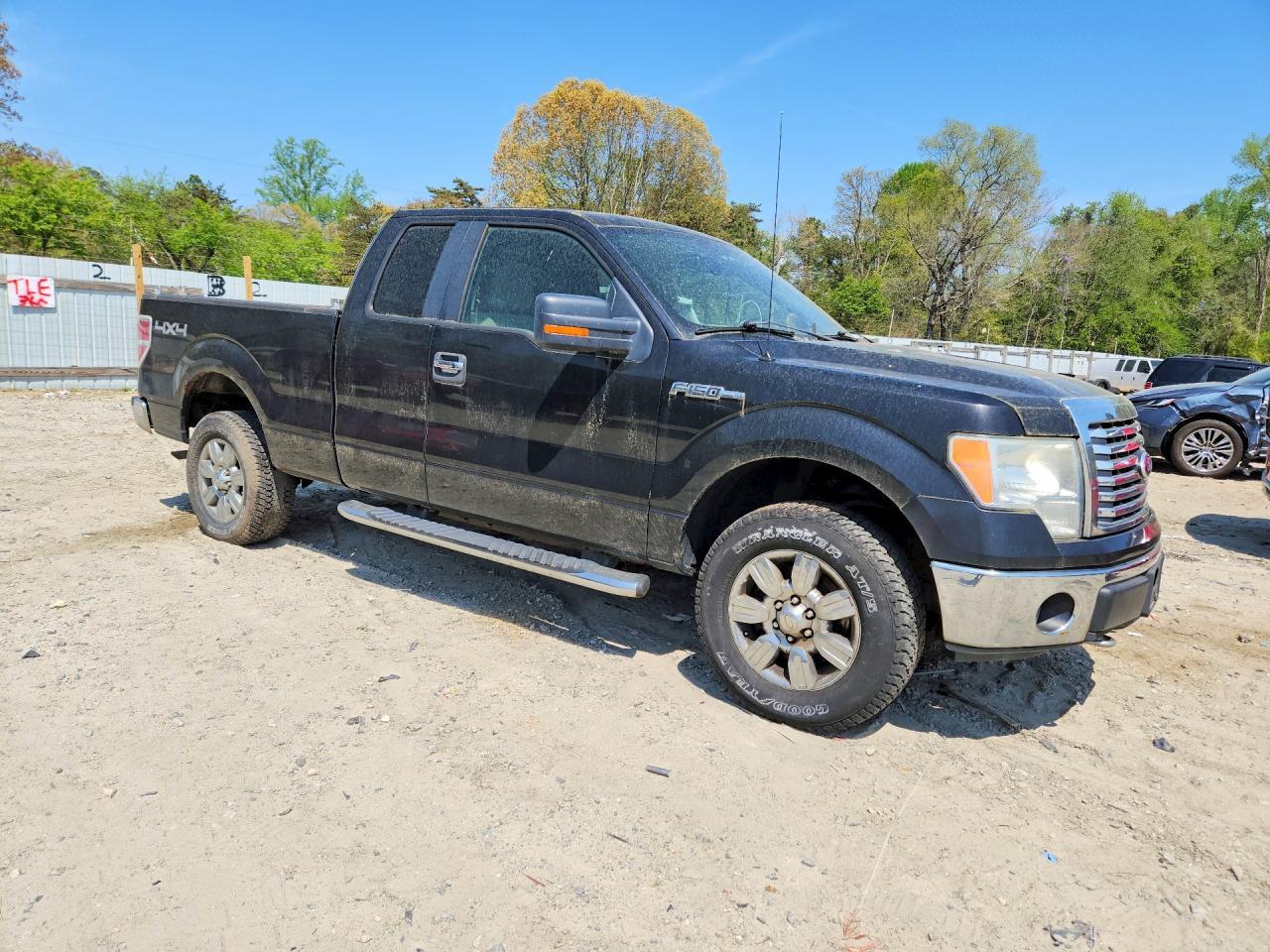 2010 Ford F150 Super Cab - Фото 4