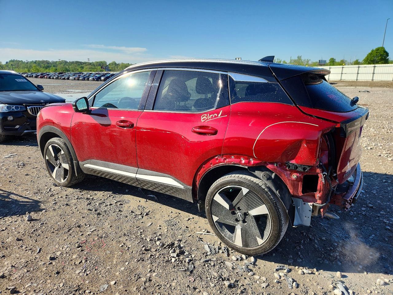 2025 Nissan Kicks Sr - Фото 2