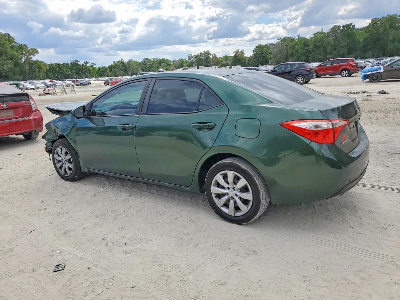 2016 Toyota Corolla Le - Фото 2