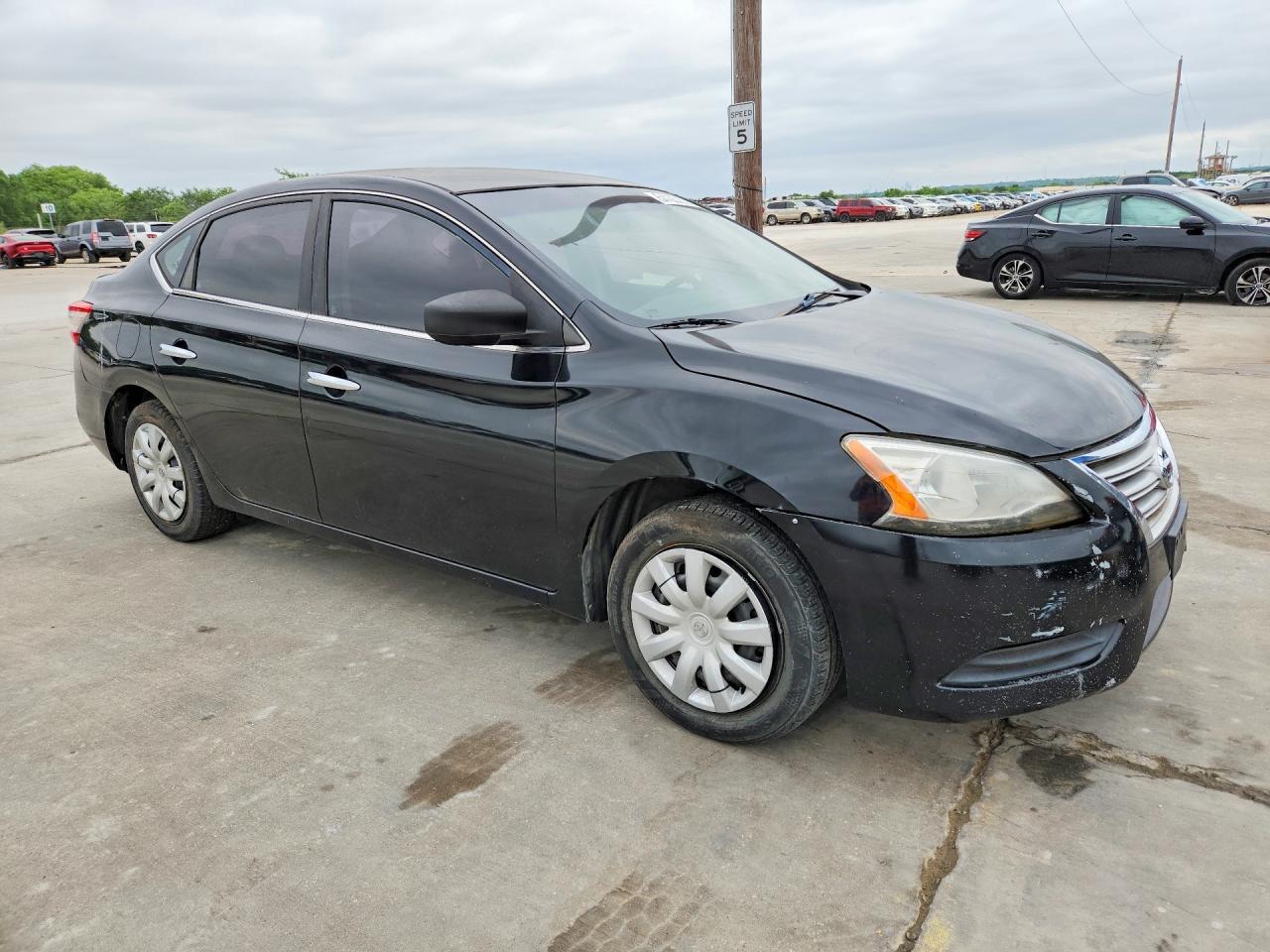 2013 Nissan Sentra - Image 4