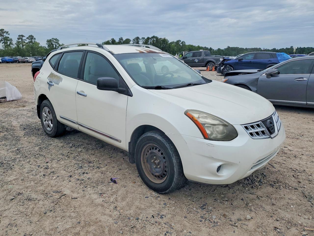 2014 Nissan Rogue Select S - Фото 4