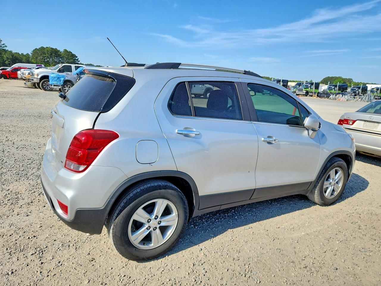 2020 Chevrolet Trax 1Lt - Фото 3