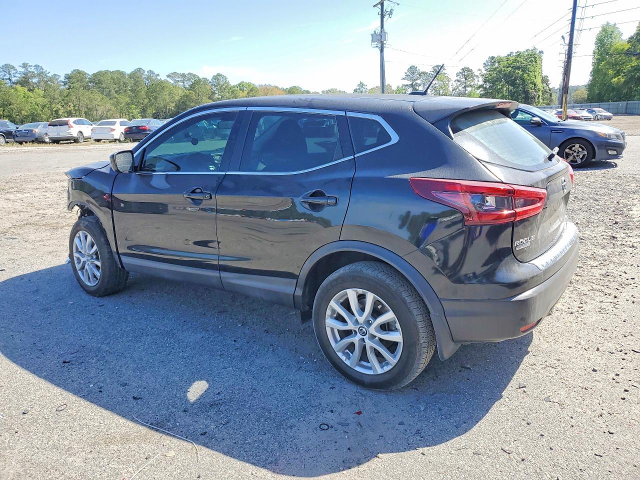 2020 Nissan Rogue Sport S - Фото 2