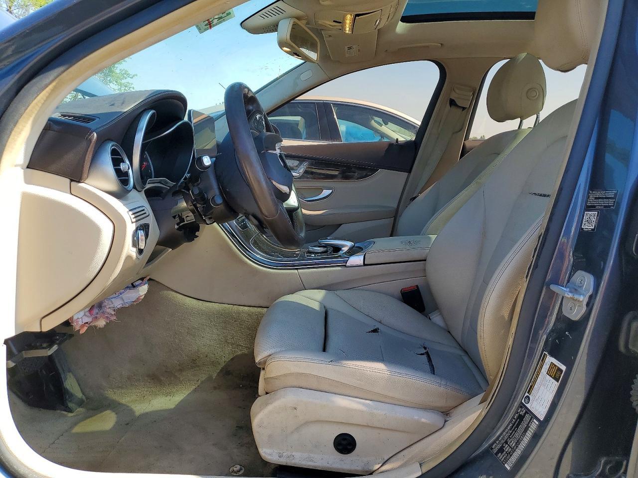 2015 Mercedes-Benz C 300 4Matic - Image 7