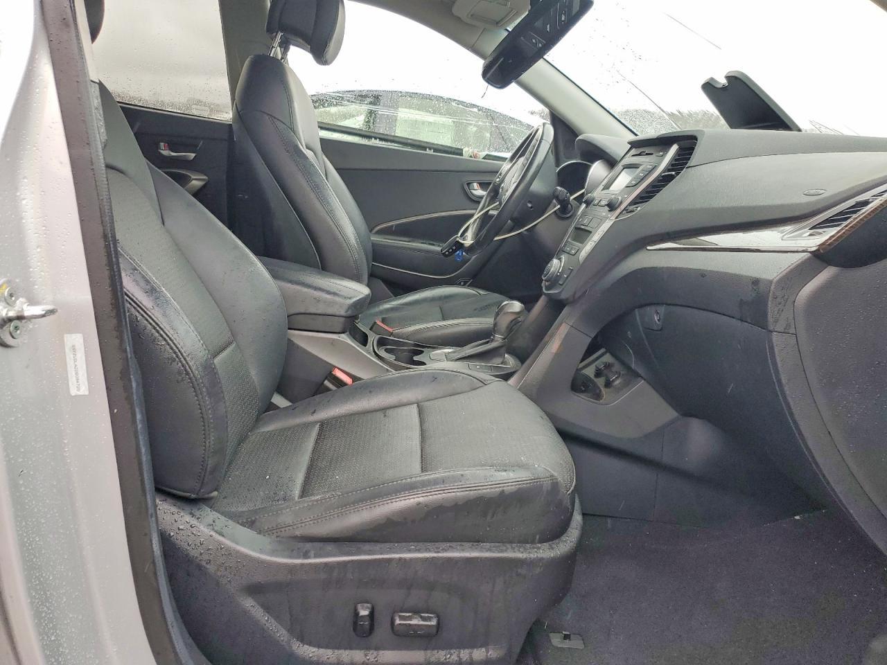 2013 Hyundai Santa Fe Sport 2.0T - Image 7