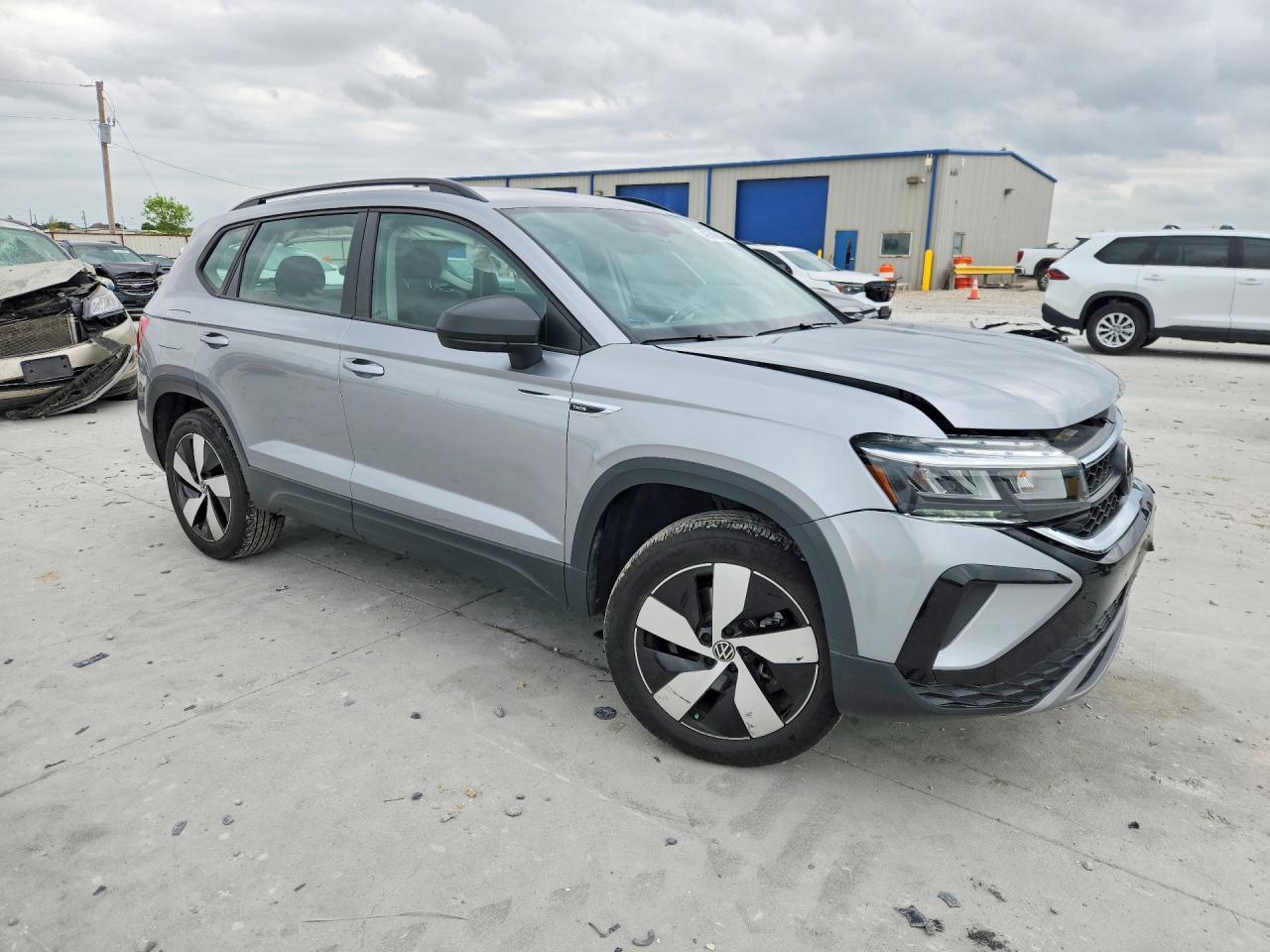 2024 Volkswagen Taos S - Фото 4