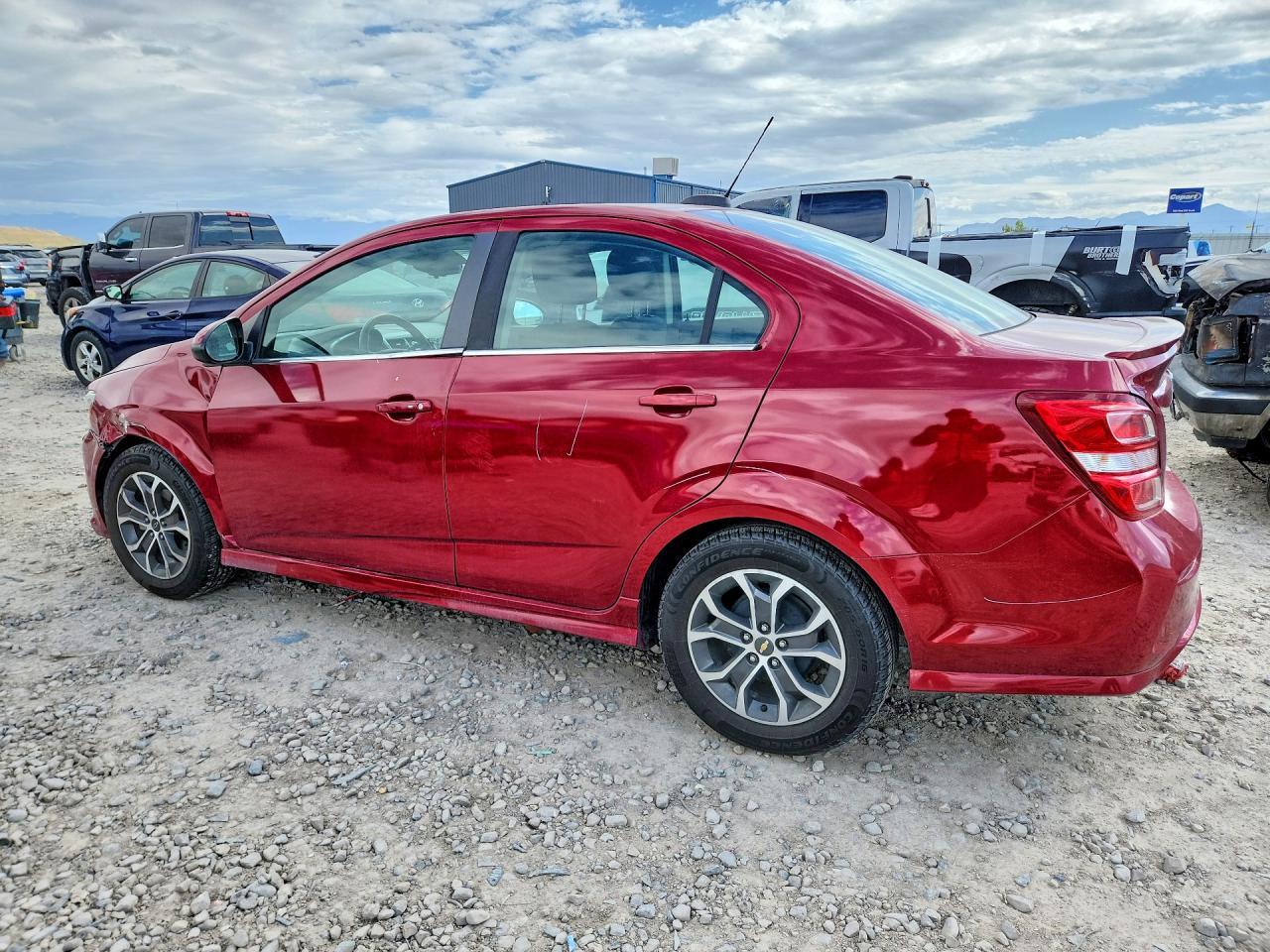 2018 Chevrolet Sonic Lt - Image 2