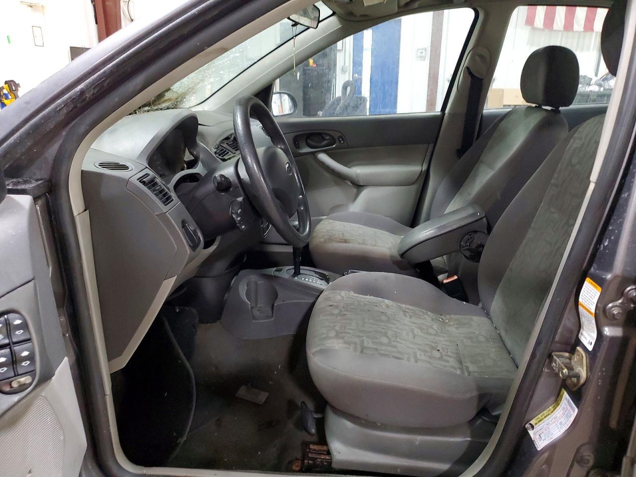 2005 Ford Focus Zx4 - Фото 7