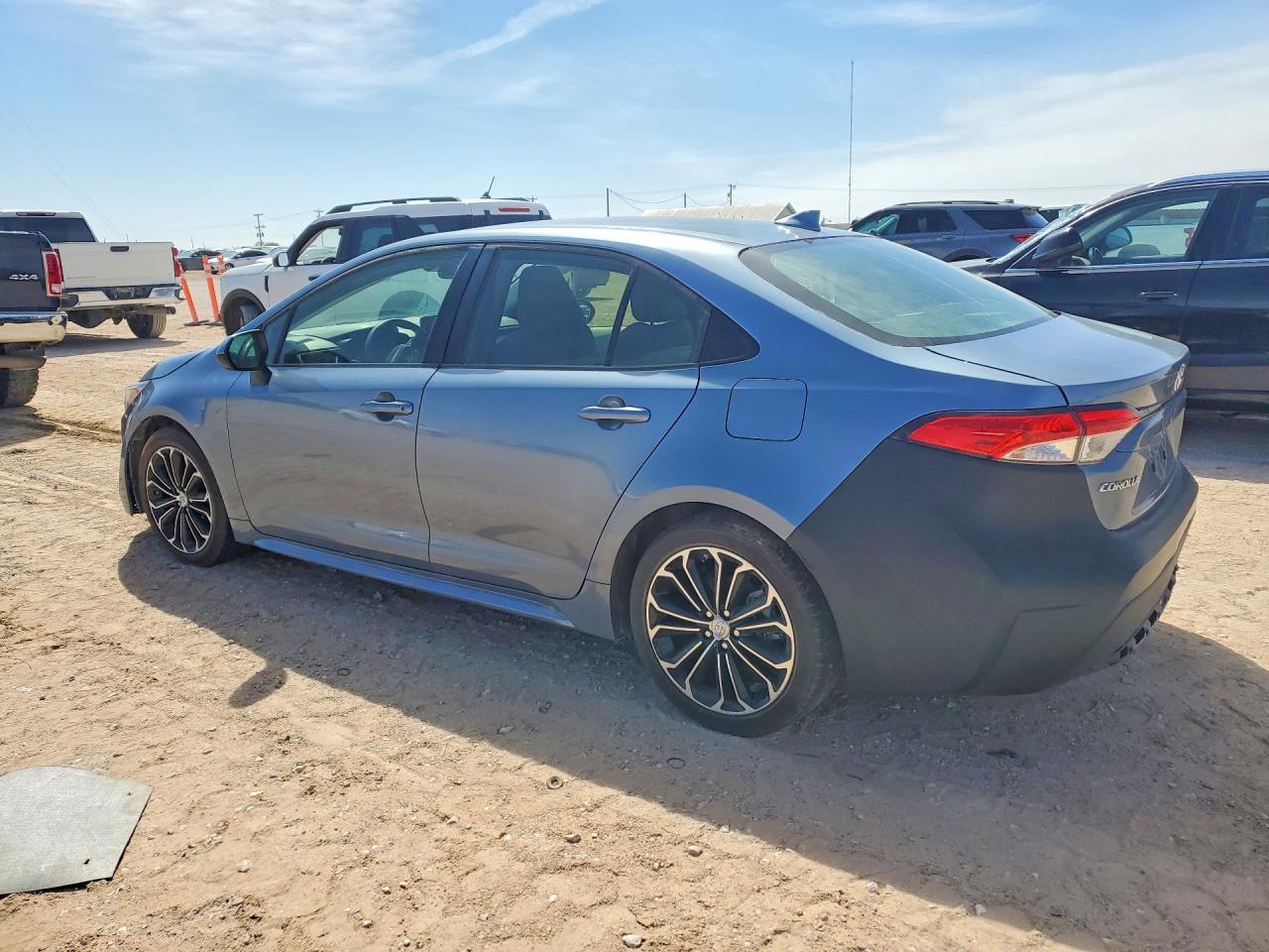 2021 Toyota Corolla L - Фото 2