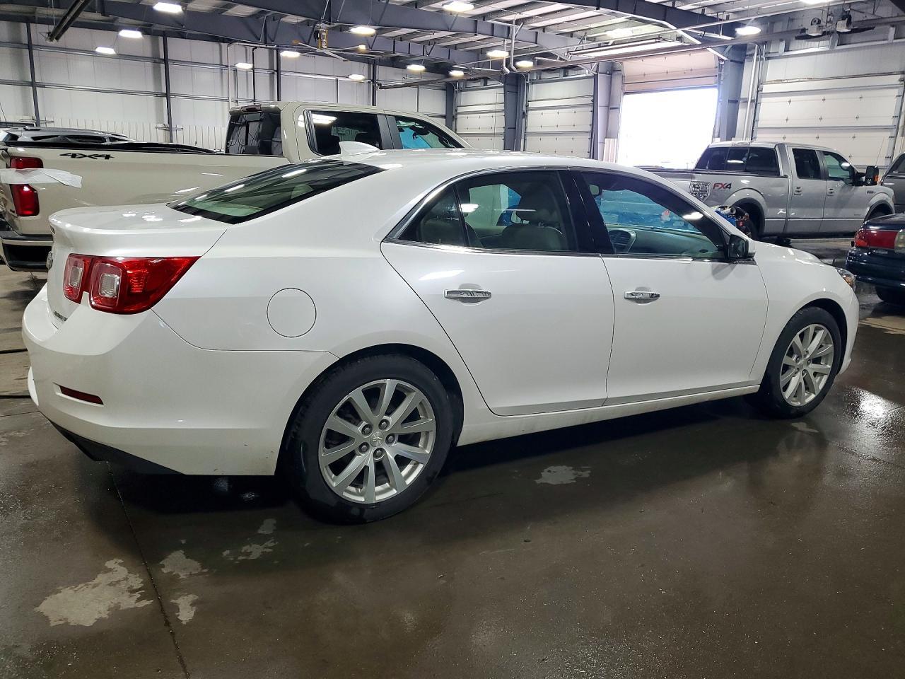 2015 Chevrolet Malibu Ltz - Image 3