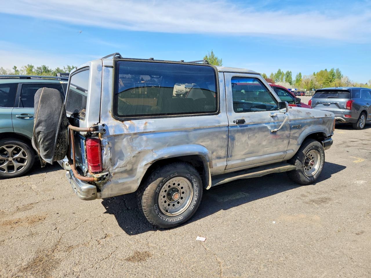 1989 Ford Bronco Ii - Image 3