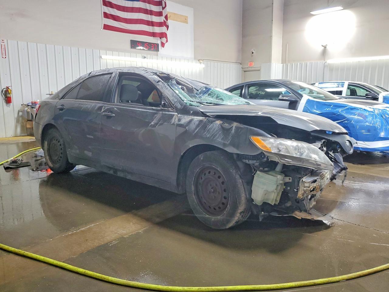 2008 Toyota Camry Le - Фото 4