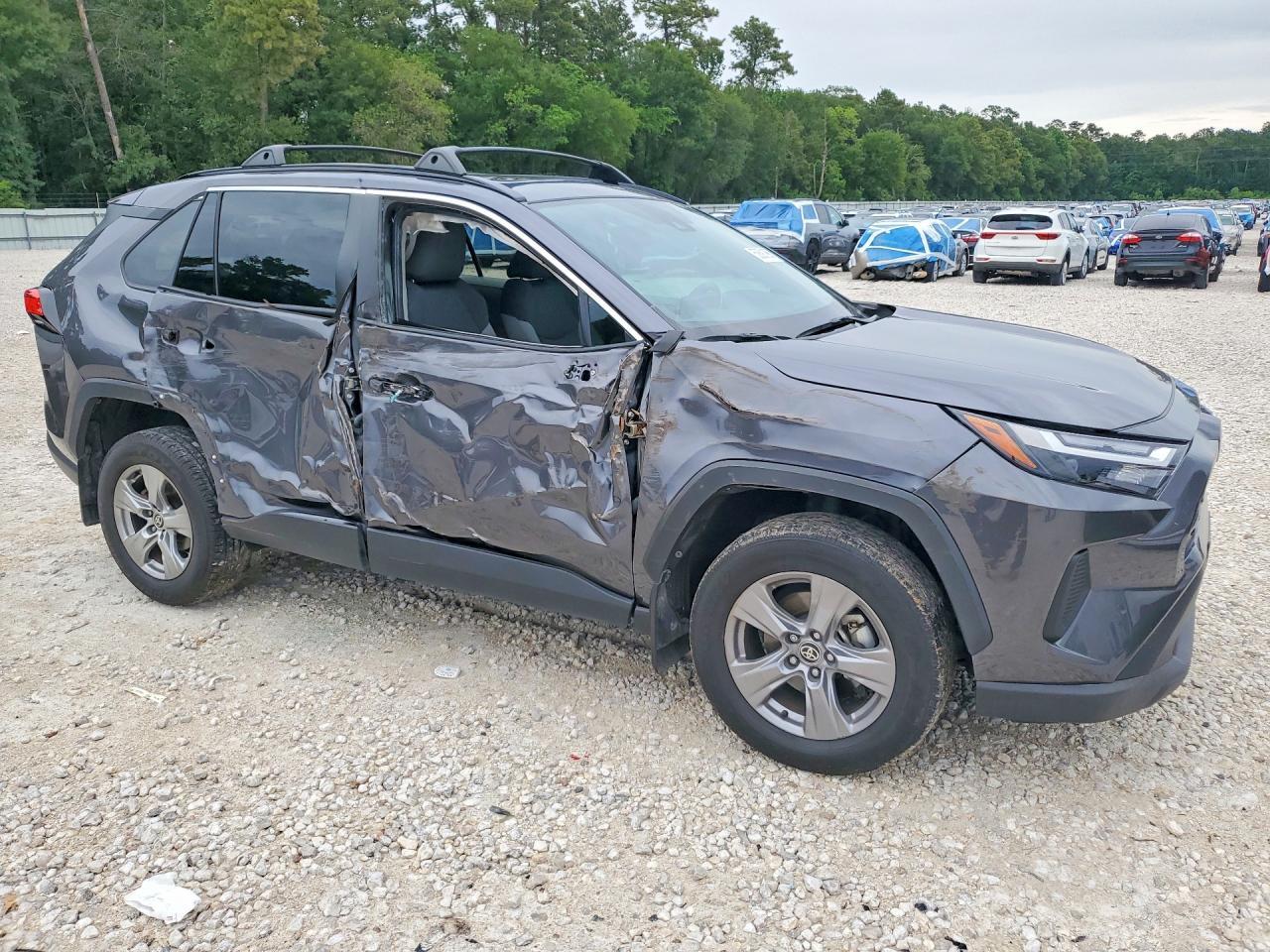 2024 Toyota Rav4 Xle - Фото 4