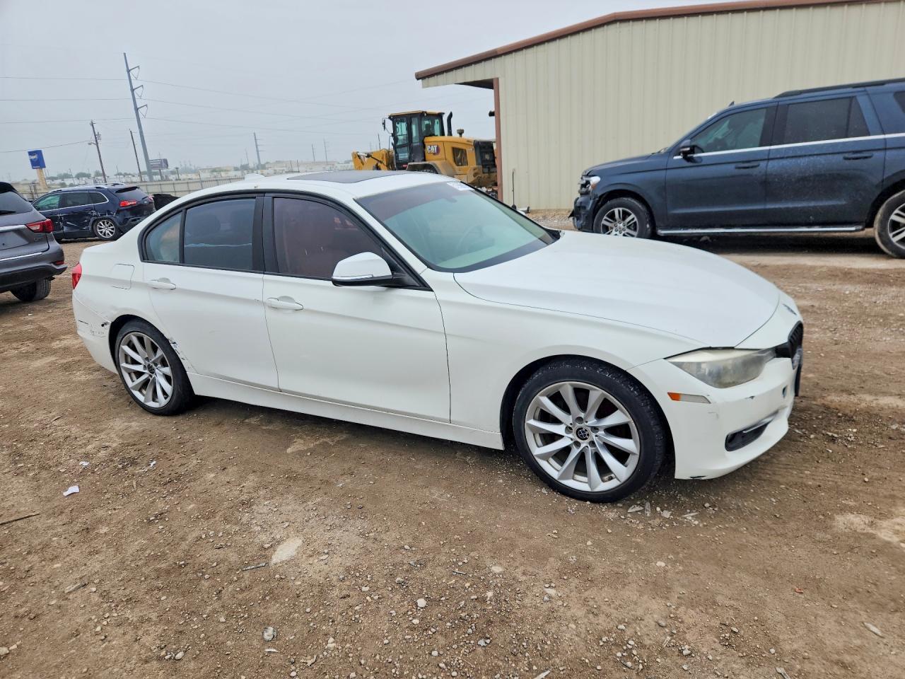 2013 BMW 328 I - Фото 4