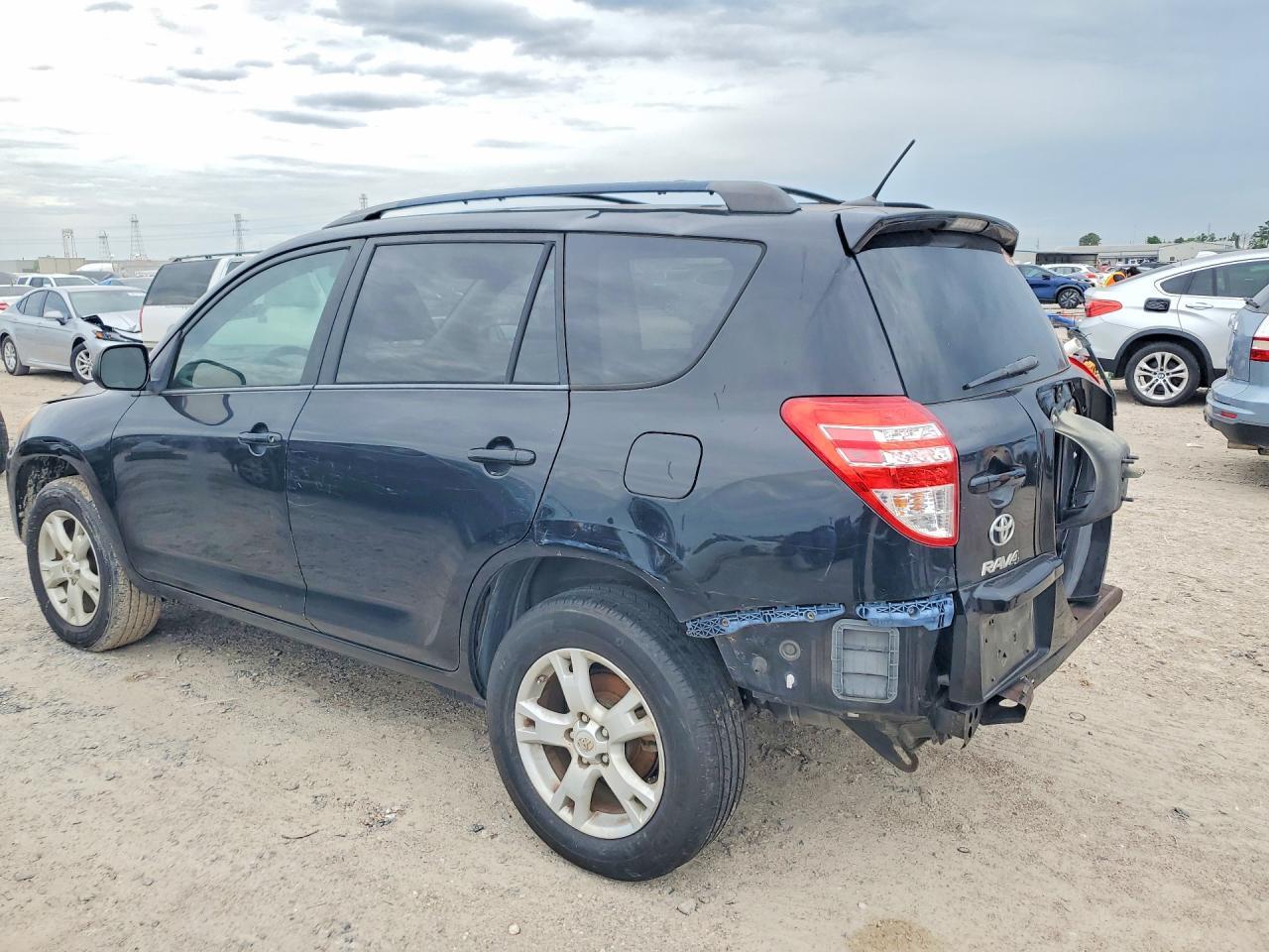 2012 Toyota Rav4 Base - Фото 2