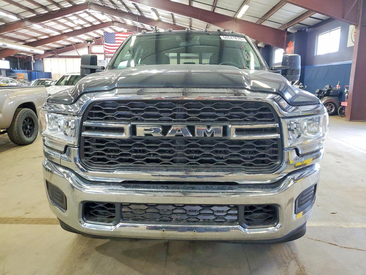 2020 Ram 2500 Tradesman - Фото 5