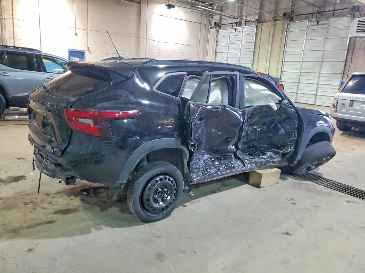 2025 Chevrolet Trax 1Lt - Image 3