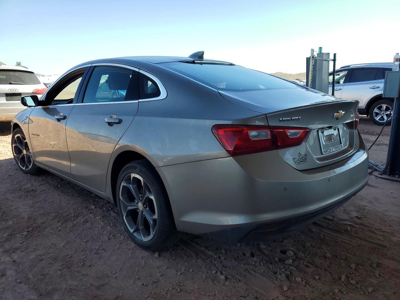 2023 Chevrolet Malibu Lt - Фото 2