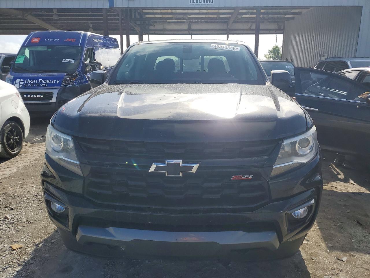 2022 Chevrolet Colorado Z71 - Фото 5