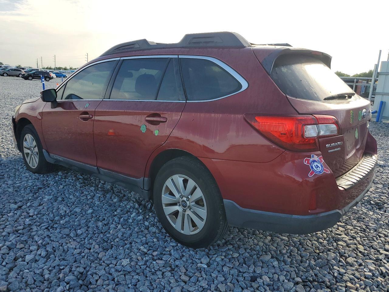 2015 Subaru Outback 2.5I Premium - Image 2