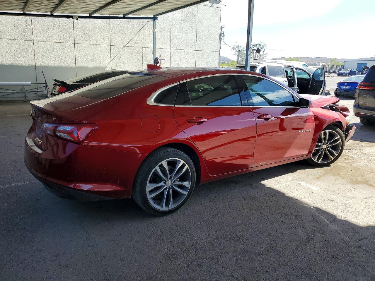2023 Chevrolet Malibu Premier - Image 3