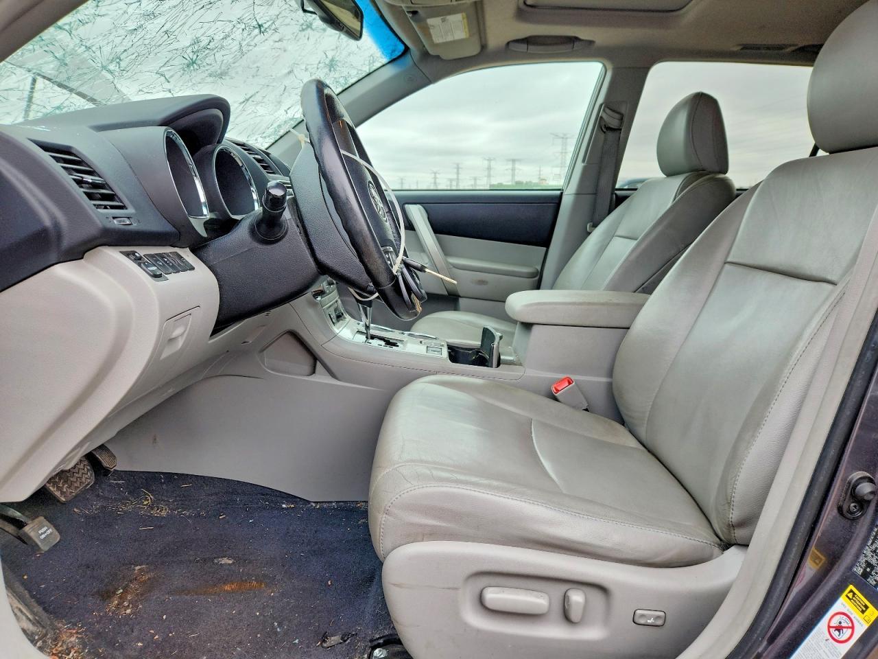 2013 Toyota Highlander Se - Image 7