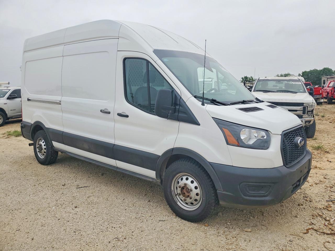 2024 Ford Transit T-250 - Фото 4