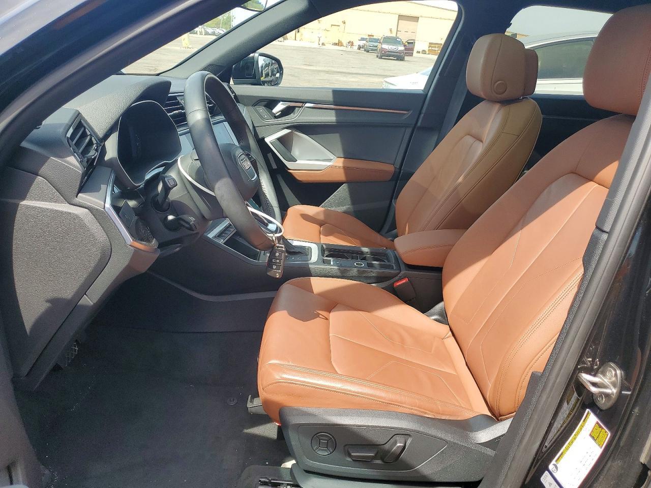2020 Audi Q3 Premium - Image 7
