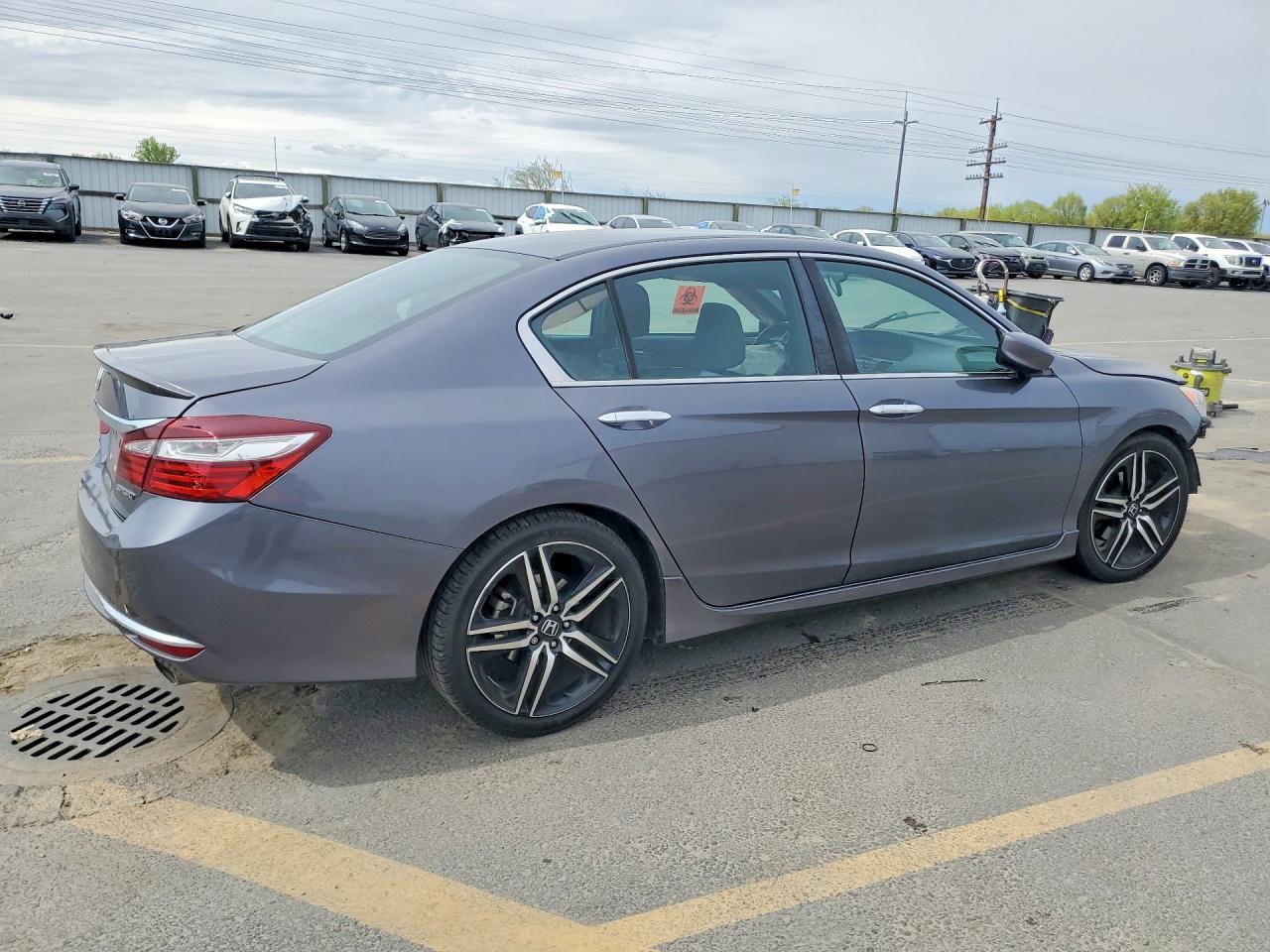 2017 Honda Accord - Фото 3