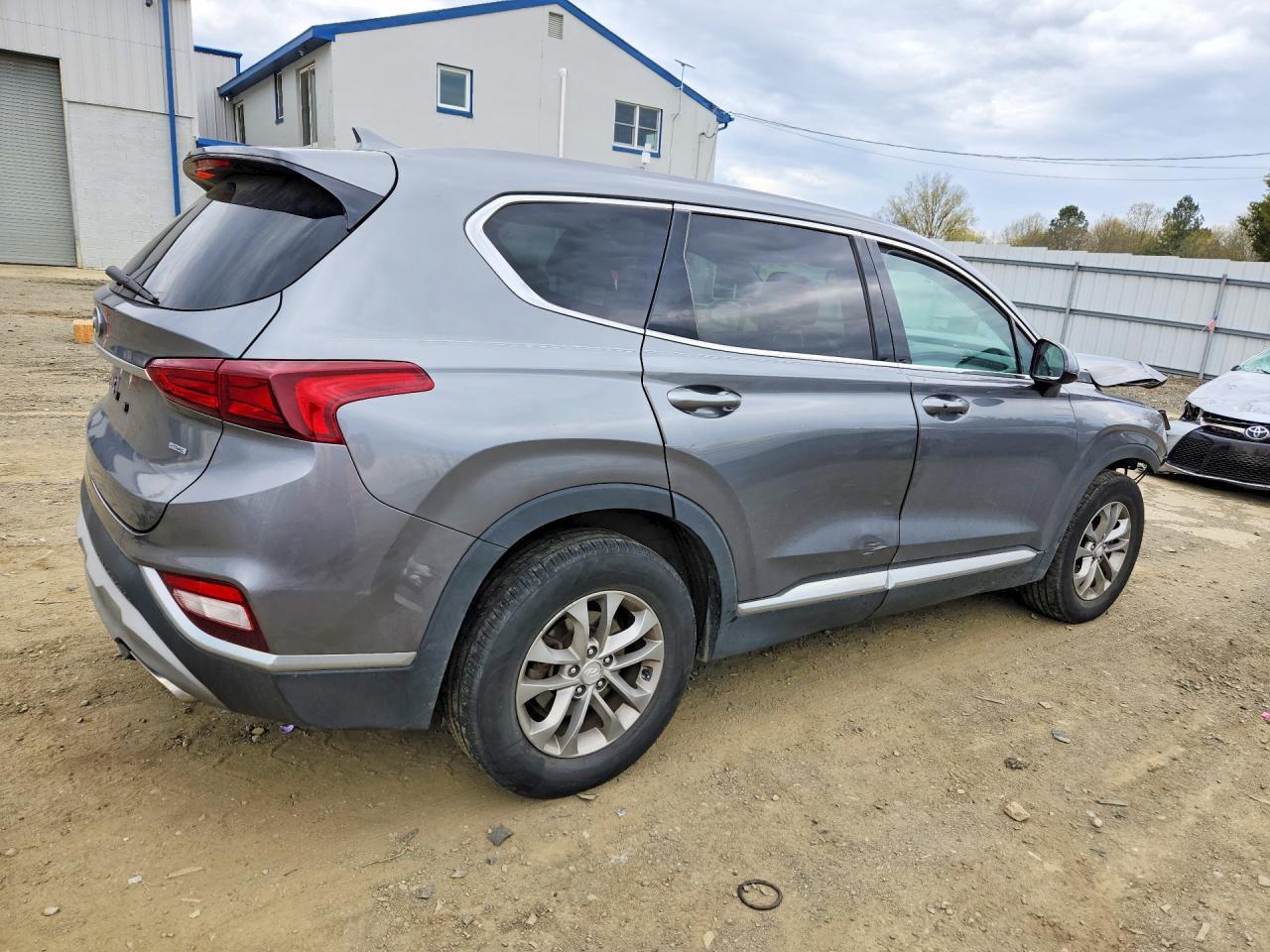 2019 Hyundai Santa Fe Sel 2.4L - Фото 3