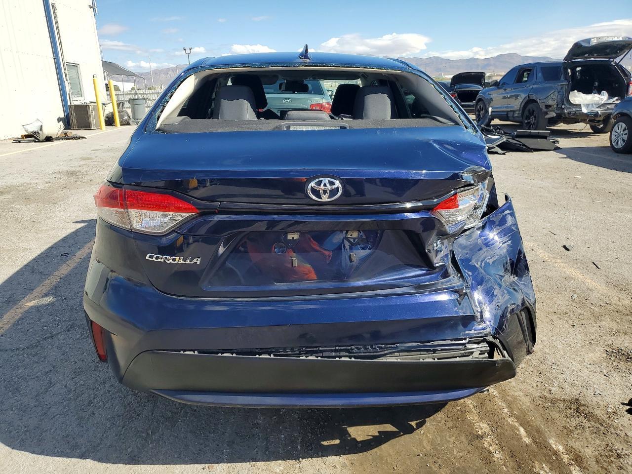 2022 Toyota Corolla Le - Фото 6
