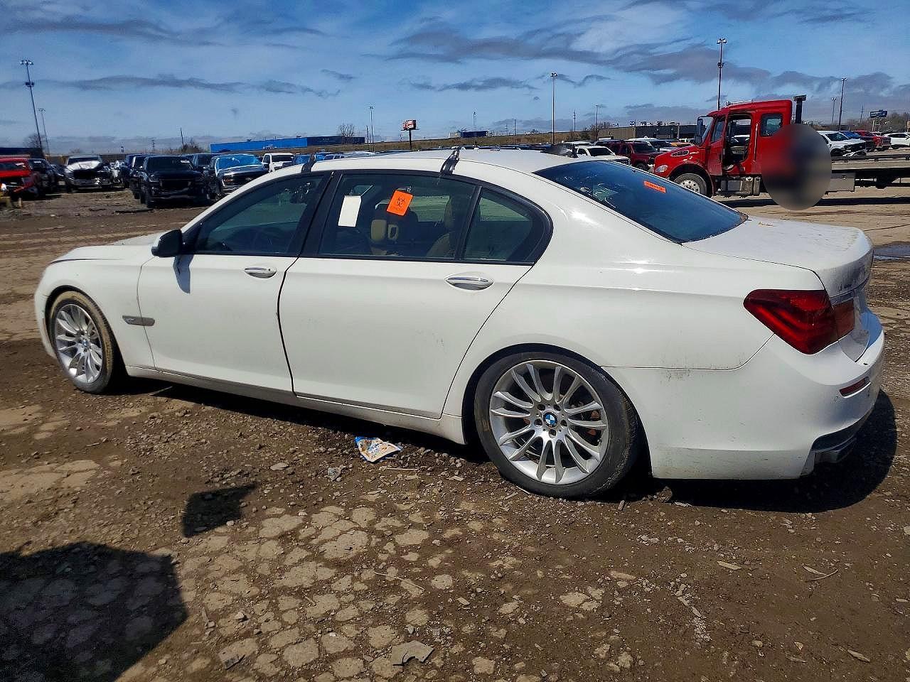 2013 BMW 740 Lxi - Image 2