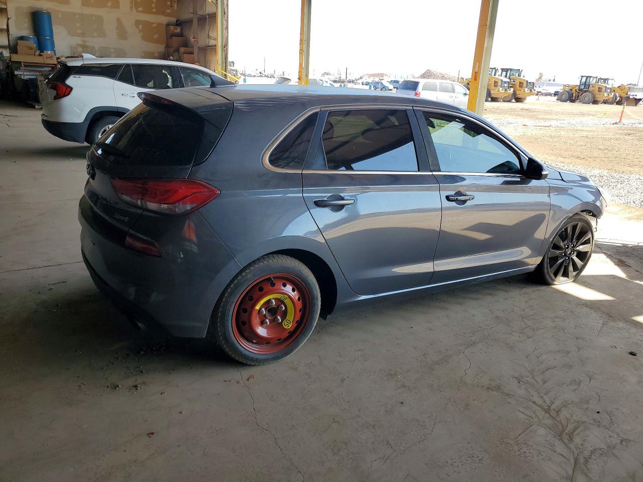 2018 Hyundai Elantra Gt Sport - Фото 3