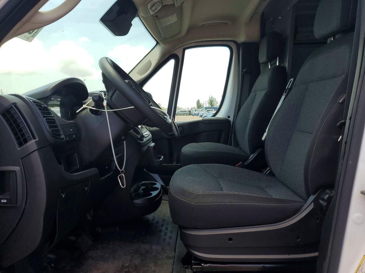 2023 Ram Promaster 1500 1500 Standard - Фото 7