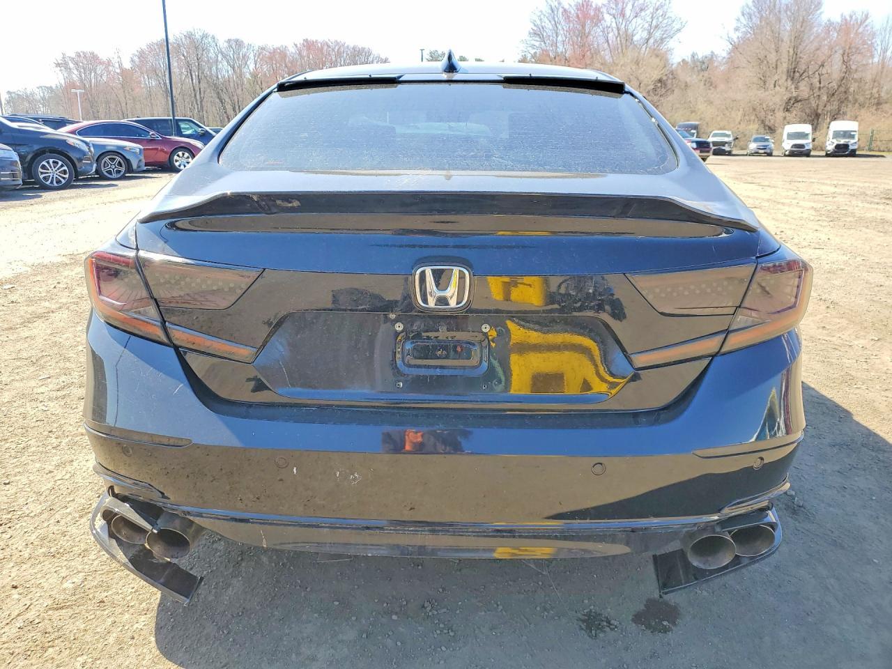 2022 Honda Accord Touring - Фото 6