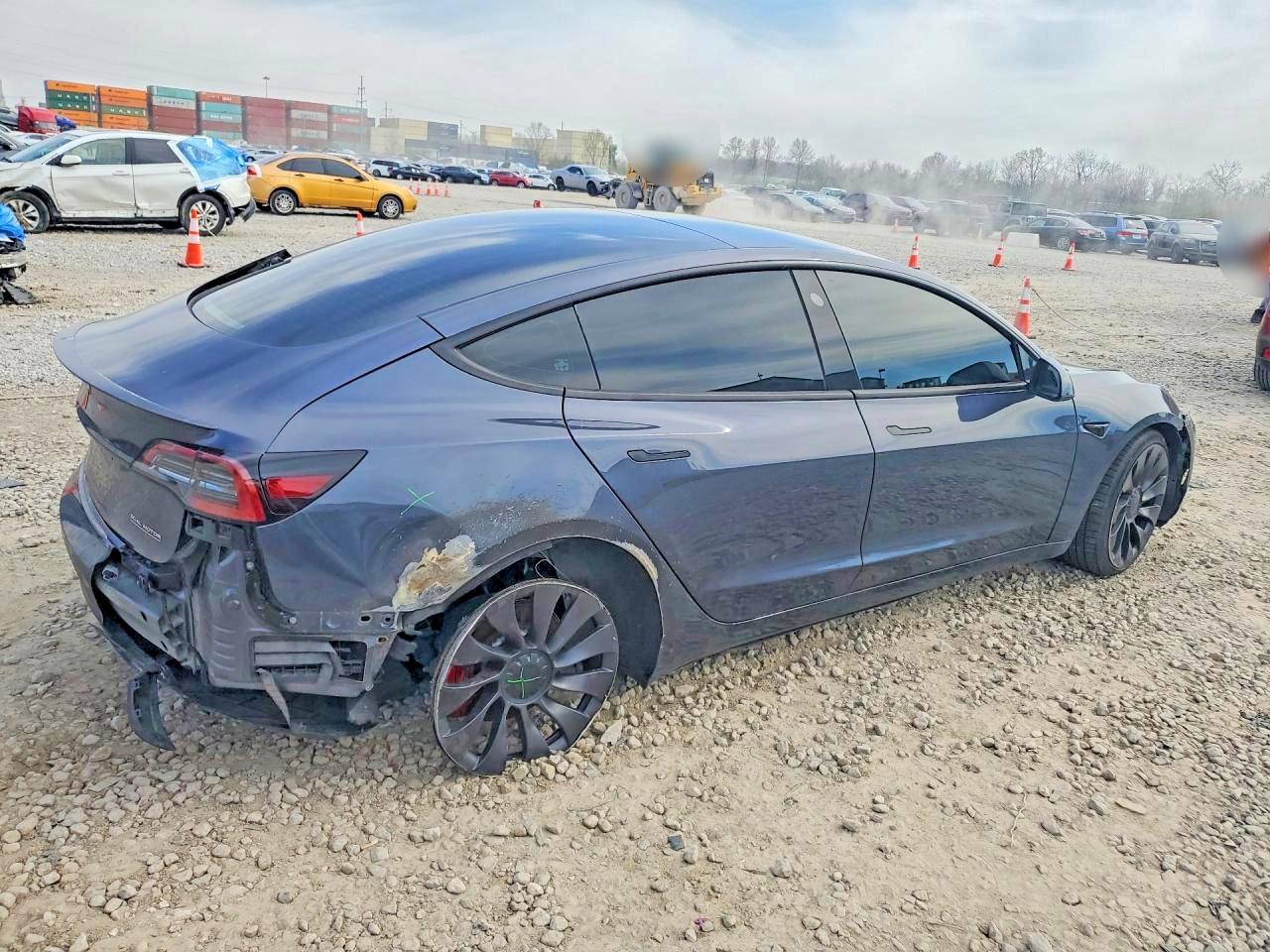 2023 Tesla Model 3 - Image 3