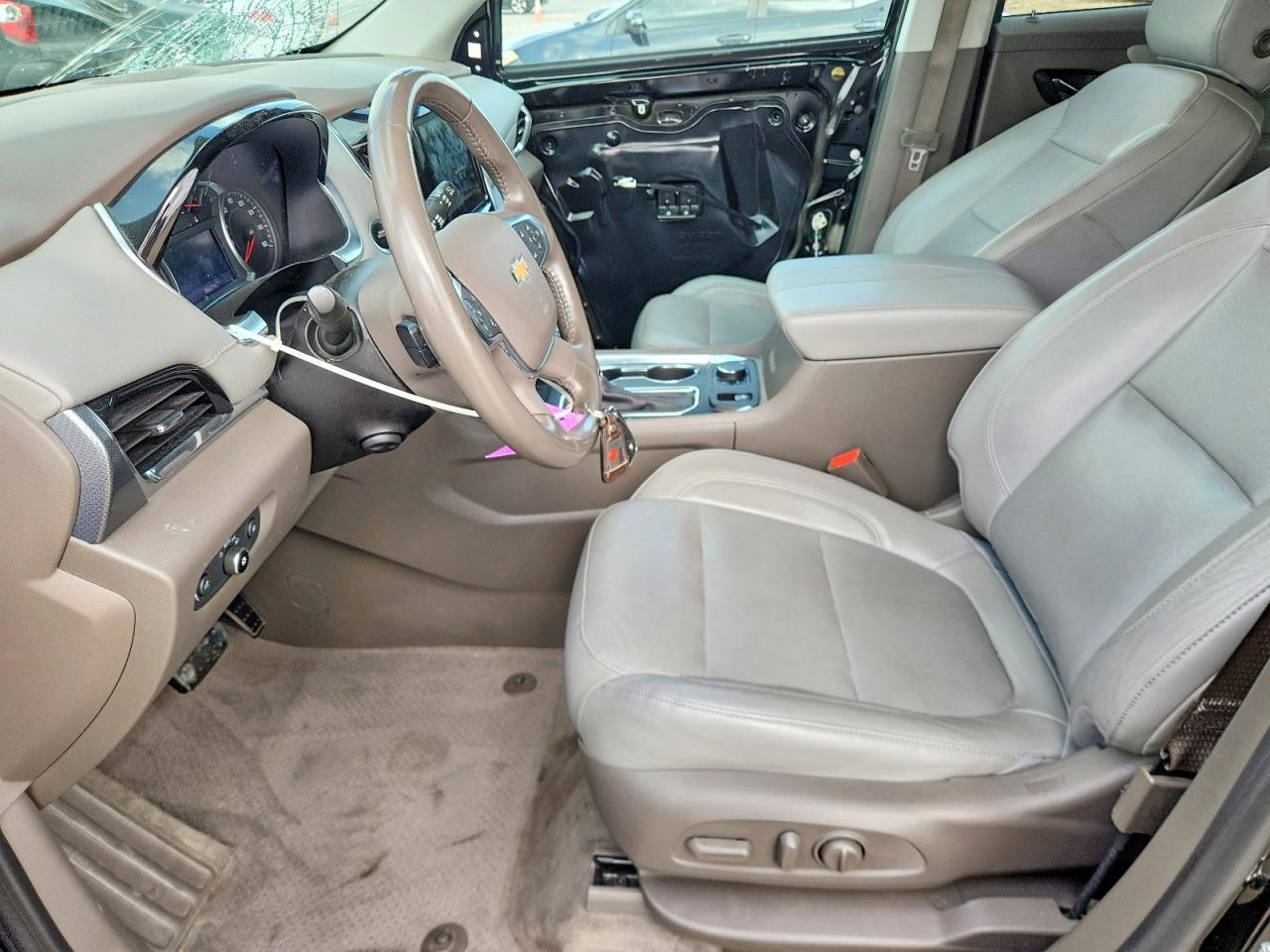 2020 Chevrolet Traverse Premier - Image 7
